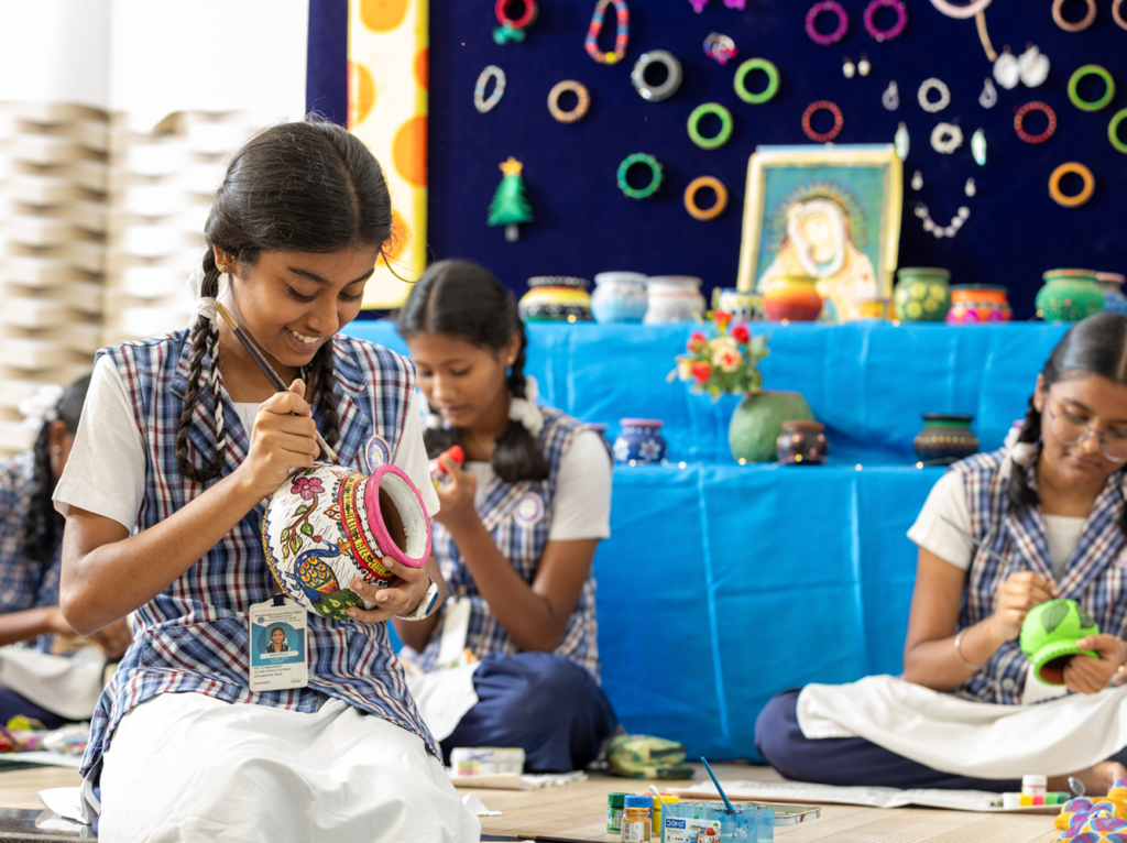 Imagination in action - Art & Craft